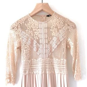 Zara Nude Delicate Lace Dress size XS